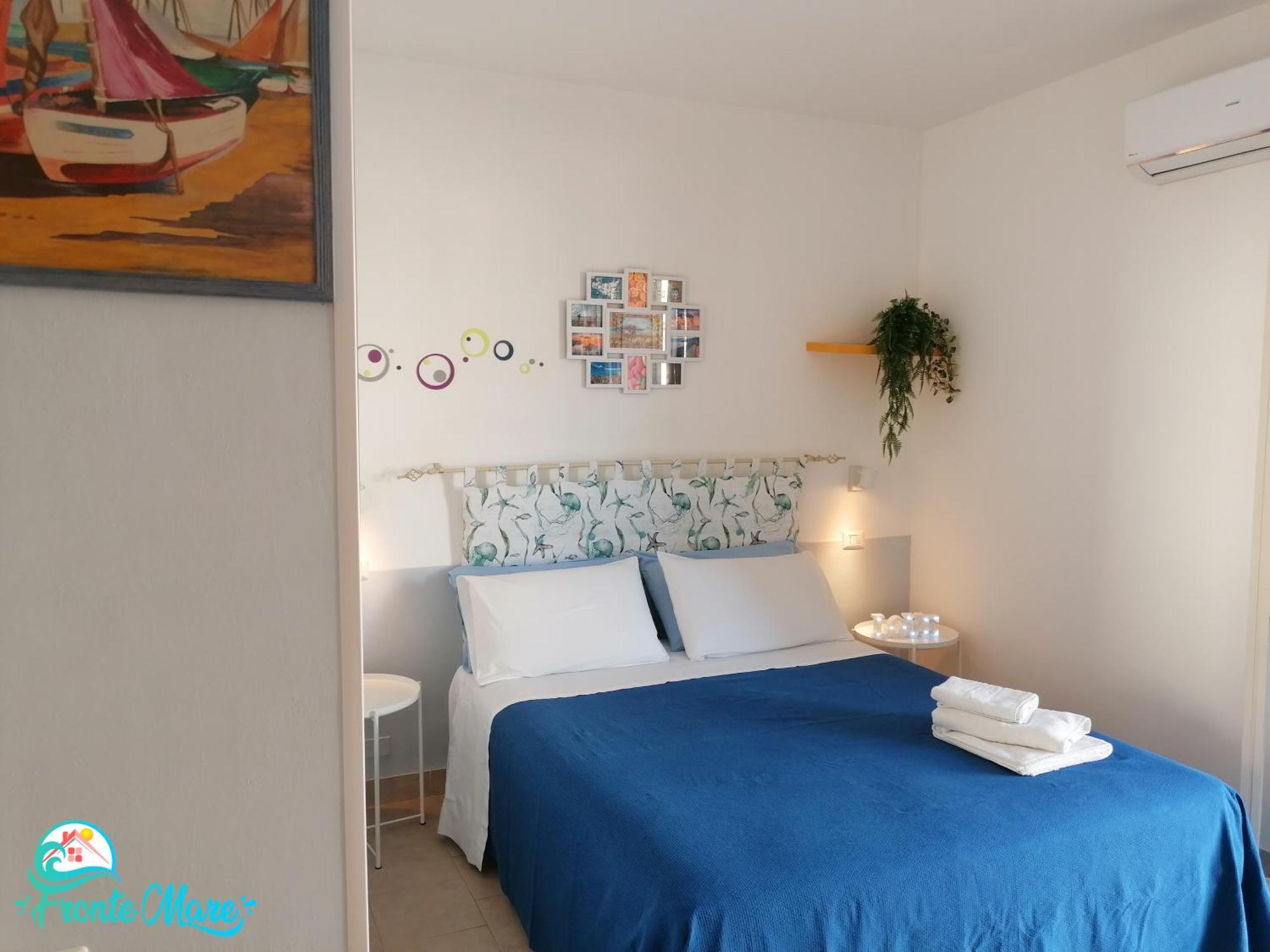 Casa Fronte Mare Villa Santa Teresa Di Riva Buitenkant foto