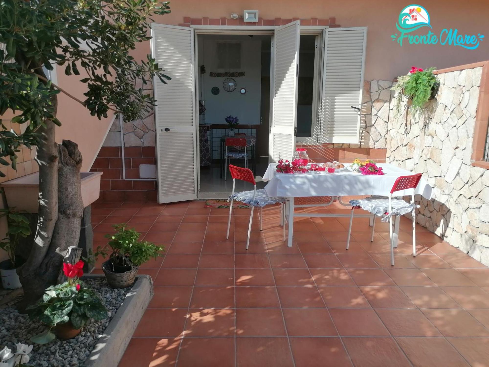 Casa Fronte Mare Villa Santa Teresa Di Riva Buitenkant foto